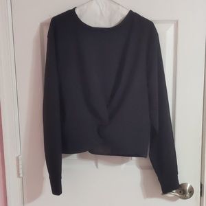 Crop long sleeve top